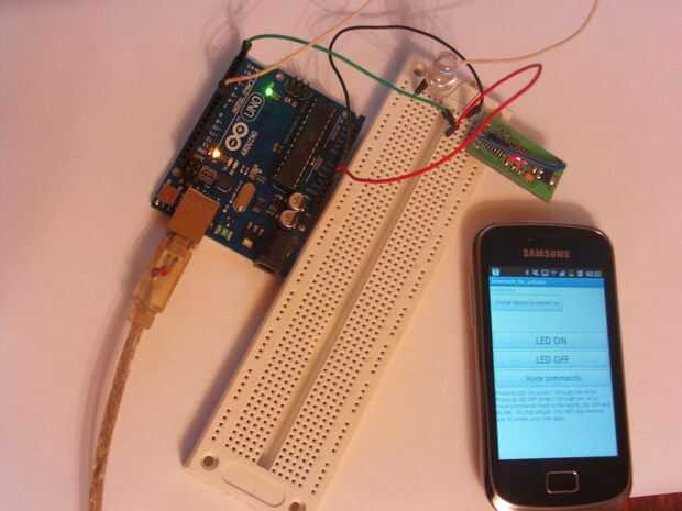 Cómo controlar la placa arduino con un módulo bluetooth y un teléfono