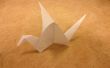 Cisne de origami de aleteo