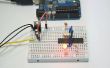 Cómo construir un Arduino Uno en un protoboard