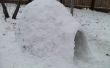 Cómo hacer un iglú de patio trasero con nieve polvo