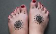 Simple diseño de henna para pies