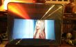 Tv de pantalla plana de la emergencia improvisada