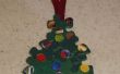 Cómo crear un adorno de árbol de Navidad fácil y divertido de artículos reciclados. 