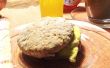 Cuádruple Sandwich Luxe de B (Big, galleta, tocino y huevo Brunch)