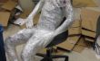 Cómo hacer una escultura humana de cinta