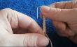 Cómo atar una cadena de nudo de enganche medio alterno para joyería del cáñamo