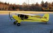 8 pies envergadura Coroplast RC Piper Cub volado por 25cc podadora de malezas