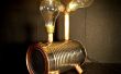 Lámpara LED Steampunk utilizando viejas bombillas de luz