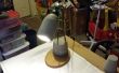 Lámpara de escritorio de concreto