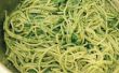 Hacer espaguetis al Pesto con albahaca fresca