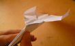 Avión de papel cobra crucero