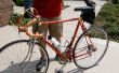 Una bicicleta vieja repainting