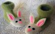 Pantuflas de conejo Fuzzy de reciclado suéteres y detalles de fieltro