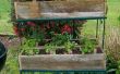 Construir jardineras rústicas de esgrima reciclado