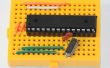 M&aacute;s peque&ntilde;o arduino en protoboard&excl; 