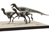 Dinosaurio, de bronce de la impresión 3D y bastidor de bronce