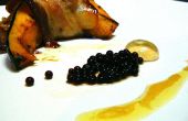 Gastronomía molecular: Tocino envuelto Acorn Squash con Caviar de balsámico y esfera de arce
