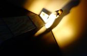 "Hágase la luz": hecho a mano sombra-caja/proyector