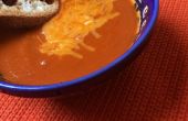 Sopa de queso Cheddar picante de tomate