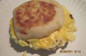 Muffin de desayuno de tocino y huevo-queso más fácil