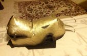 Máscara de dragón oro / casco