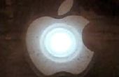 Adhesivo con el logotipo Apple palpitante