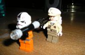 Cómo hacer un cañón de Lego para dos hombres de Lego para mantener a la vez