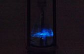 La fuente de luz: un reloj de arena bioluminiscente