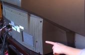 Cómo cambiar la bombilla en un televisor de proyección DLP