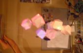 Cubo de origami llevó la lámpara del humor