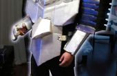 HailStorm Decepticon traje hecho de cintas de cartón y pato