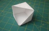 Cubo de origami abierto frente a