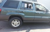 Cómo instalar altavoces de puerta en un 1999-2004 Jeep Grand Cherokee