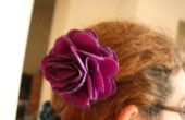 Púrpura flor pinza de pelo