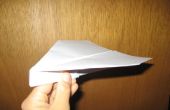 Un avión de papel fresco