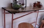 Fácil cobre tubo y mesa de madera reclamado