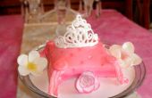 Torta de almohada Princess con Tiara comestibles