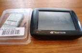 Desmontaje de navegador GPS de NAVIGON 2100 para reemplazo de la batería