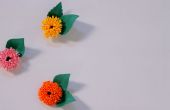 Cómo hacer tubulares con flecos flores utilizando papel arte Quilling | DIY
