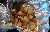 Patatas patatas-Cubed fogata (u horno) en un baño de mantequilla, sal y pimienta