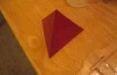 Cómo hacer un sólido platónico tetraedro o un dado de cuatro D & D cara (dice)