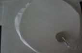 Cómo hacer una linterna en un pequeño disco volador