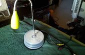 Modding de una lámpara de escritorio LED de cama, baño y más allá