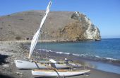 Corredera: Canoa canoa navegando las islas del canal de California