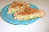 Sandwich de queso a la plancha aguacate