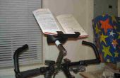 ¿Manillar de bicicleta montado sostenedor del libro manos libres