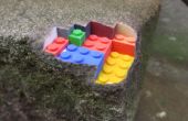 Un bloque de piedra arenisca construido de lego, mezcla objetos reales con estampados 3d