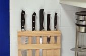 Cuchillo madera estante montado en la pared