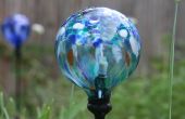 Reemplazar un globo de vidrio roto en una luz con energía solar