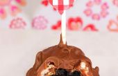 Caramelo Candy Oreo Pops - día de San Valentín para él (o su, o tal vez simplemente porque)